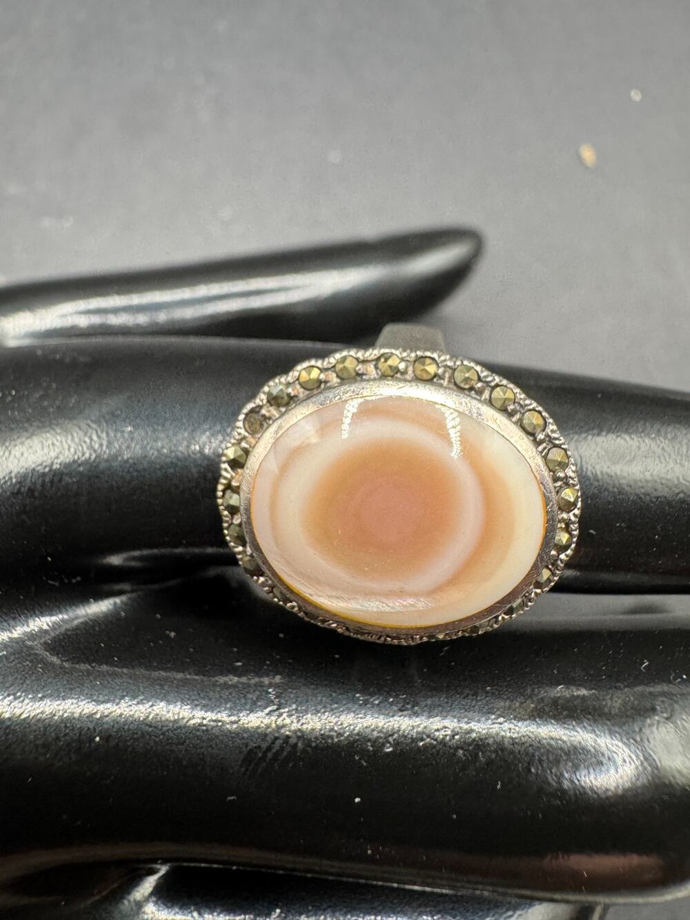 Vintage Sterling SIlver 925 Native American Agate Marcasite Ring Sz 7.25